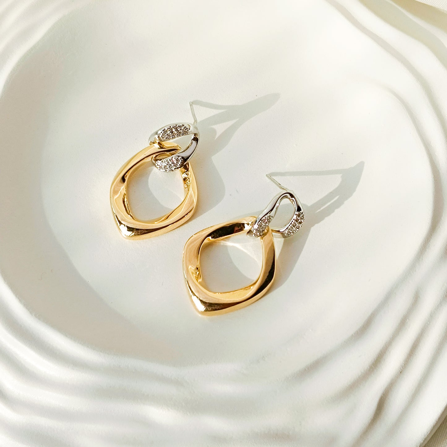 Dualuxe Loop Drops Earrings - Gold & Silver