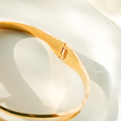 Eterna Heart Cuff Bracelet