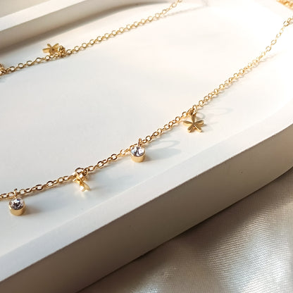 Glimmer Star Chain Necklace