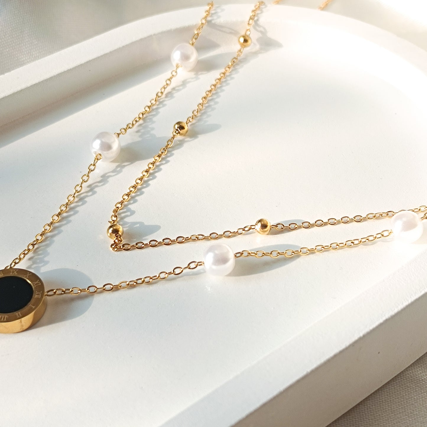 Roman Duoglow Necklace