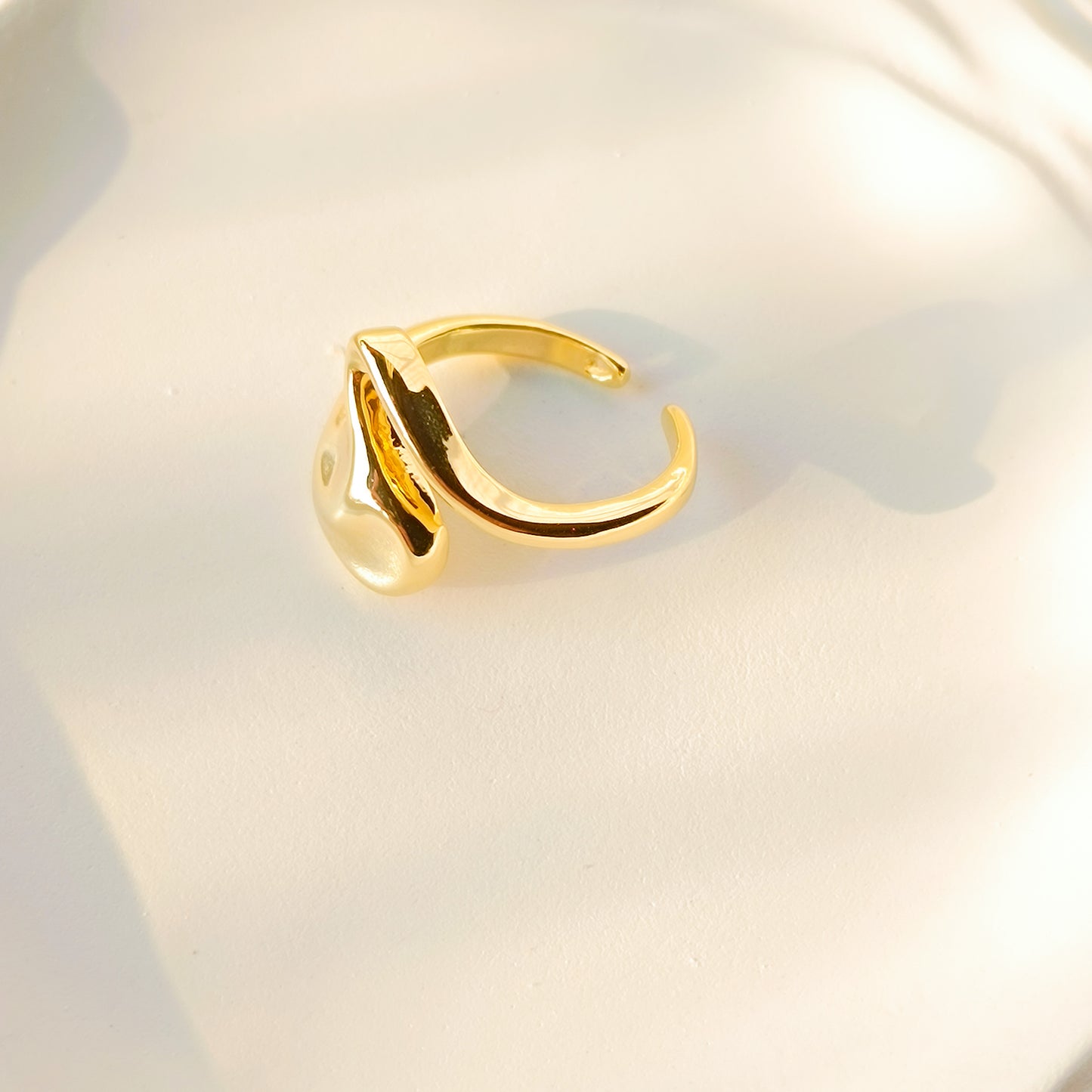 Arcella Ring