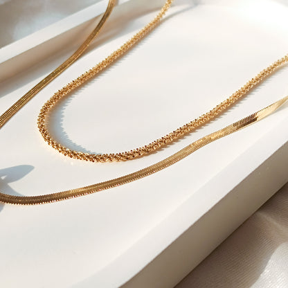 Radiant Reveal Daisy Necklace